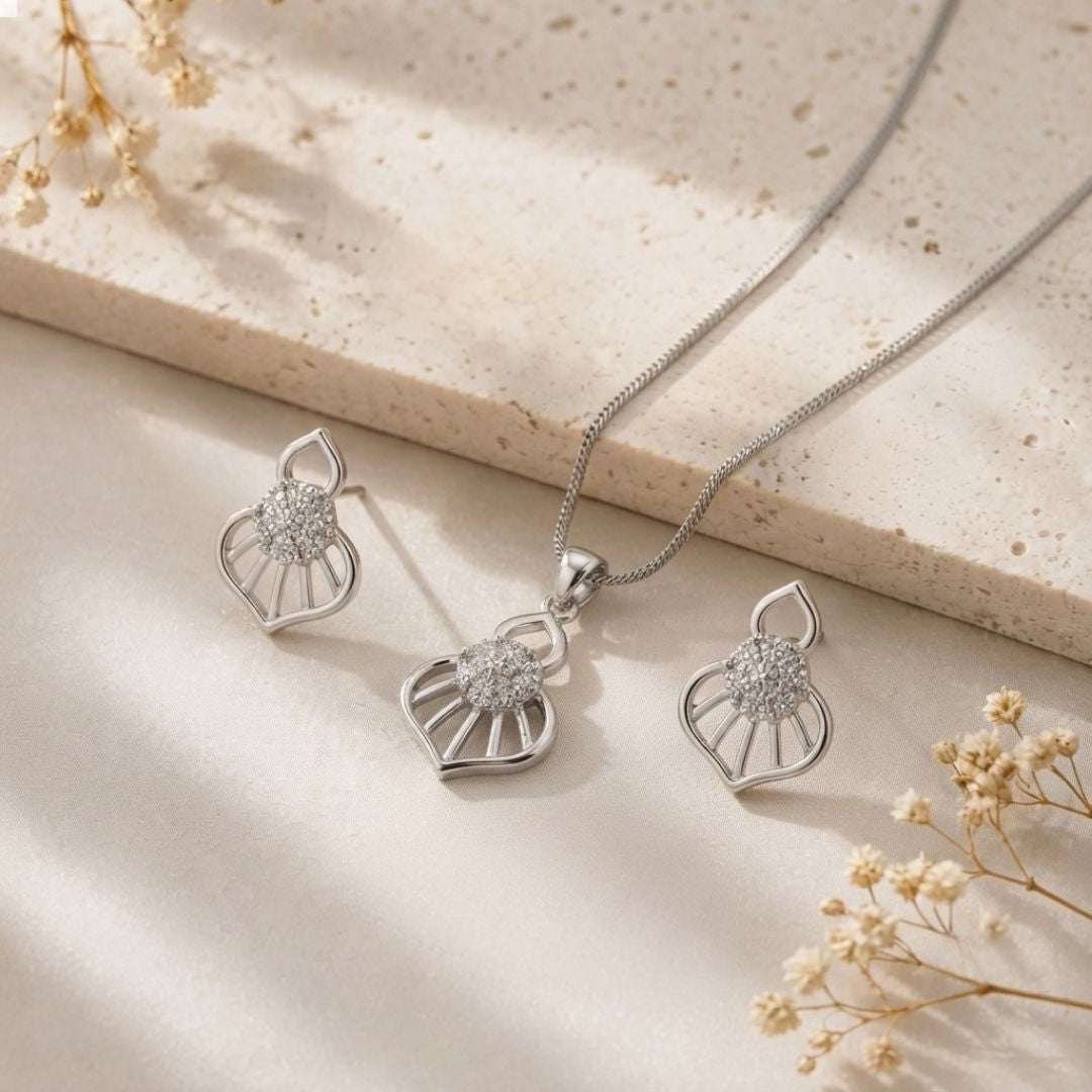 Teardrop Halo Silver Finish AD Pendant Set
