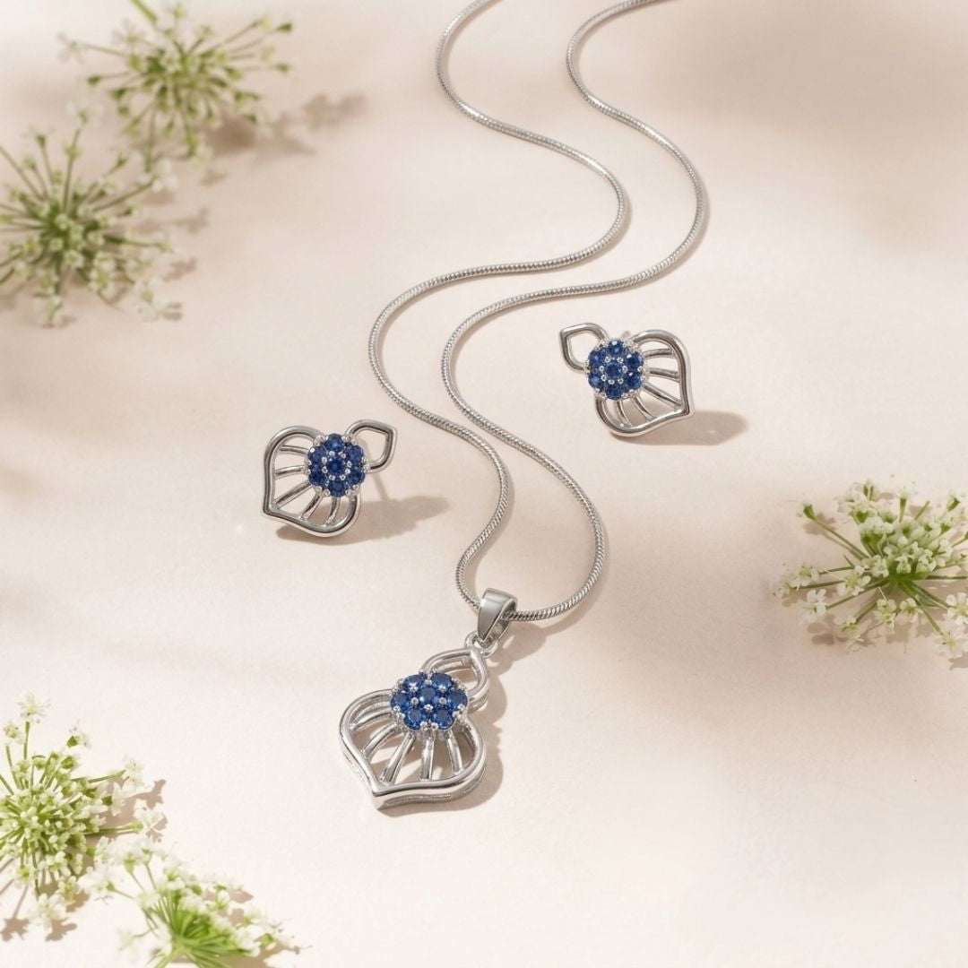 Blue Bloom Silver Finish AD Pendant Set
