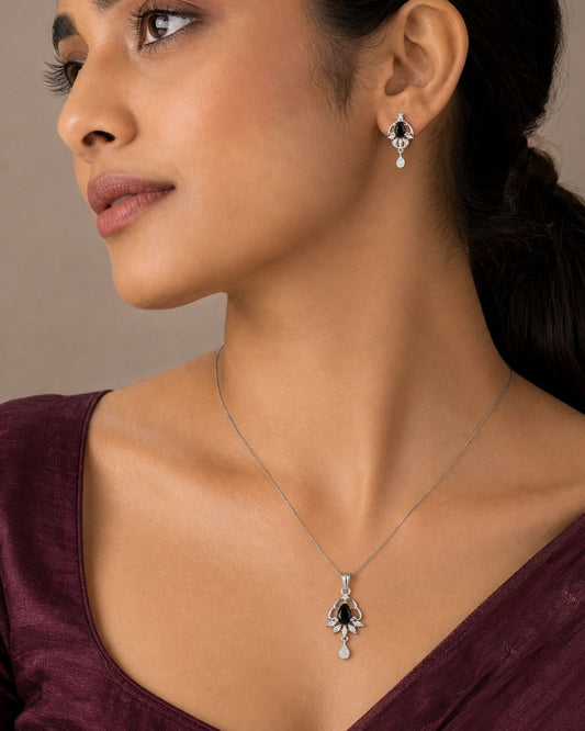 Midnight Elegance Silver Finish AD Pendant Set