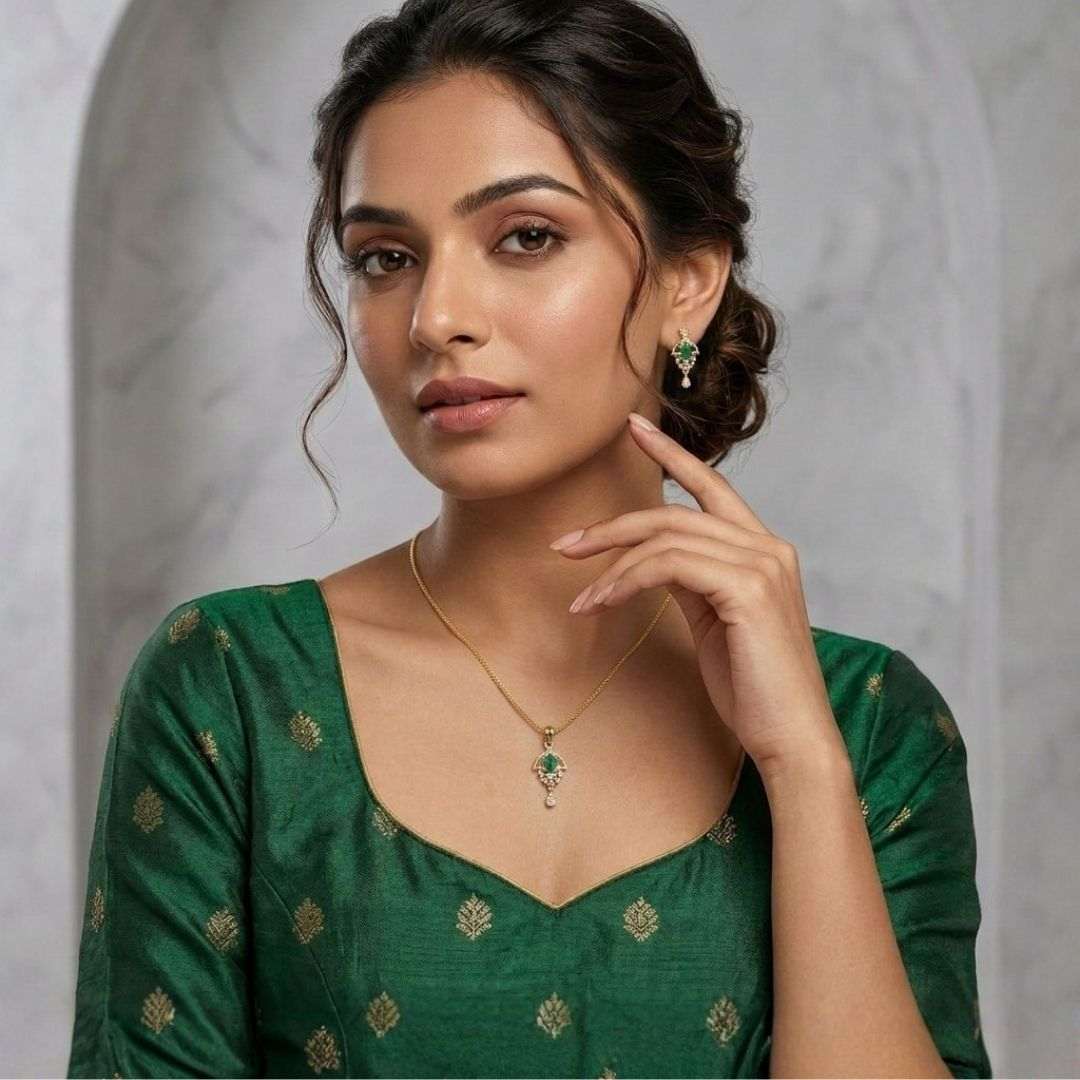 Green Halo Gold Plated Wedding Jewellery Pendant Set