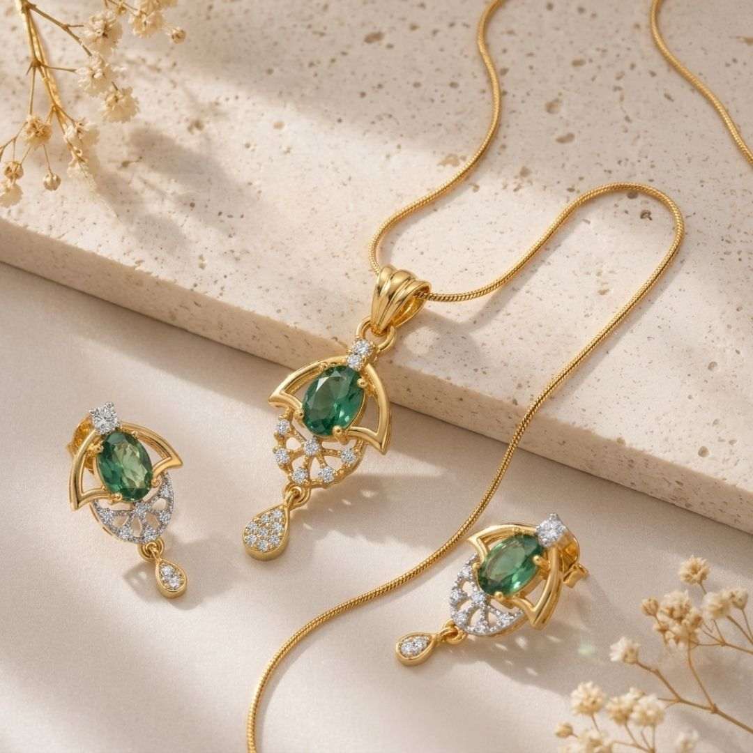 Green Halo Gold Plated Wedding Jewellery Pendant Set
