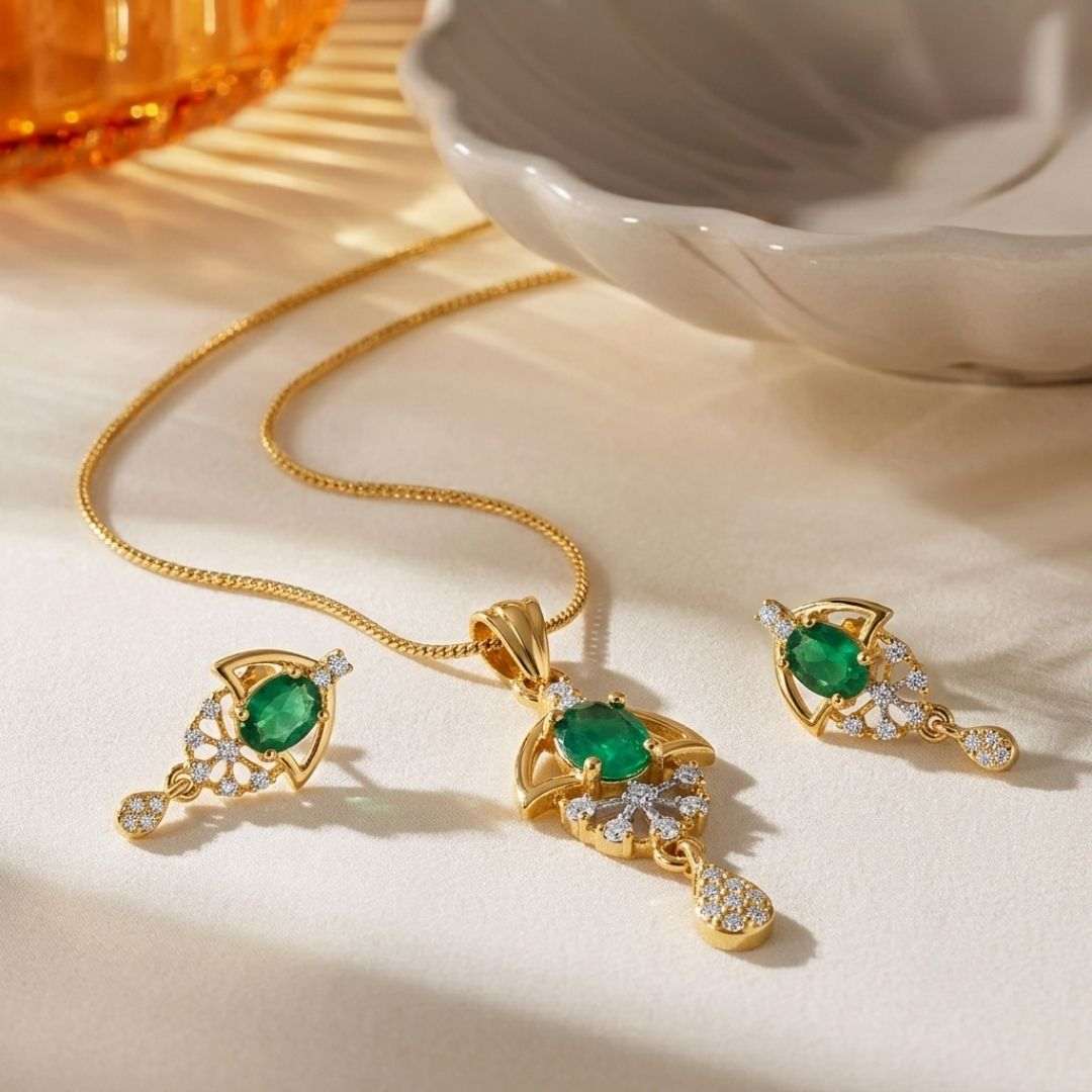 Green Halo Gold Plated Wedding Jewellery Pendant Set