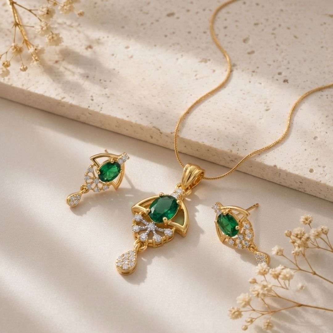 Green Halo Gold Plated Wedding Jewellery Pendant Set