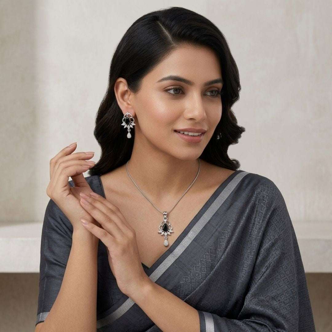 Midnight Elegance Silver Finish AD Pendant Set