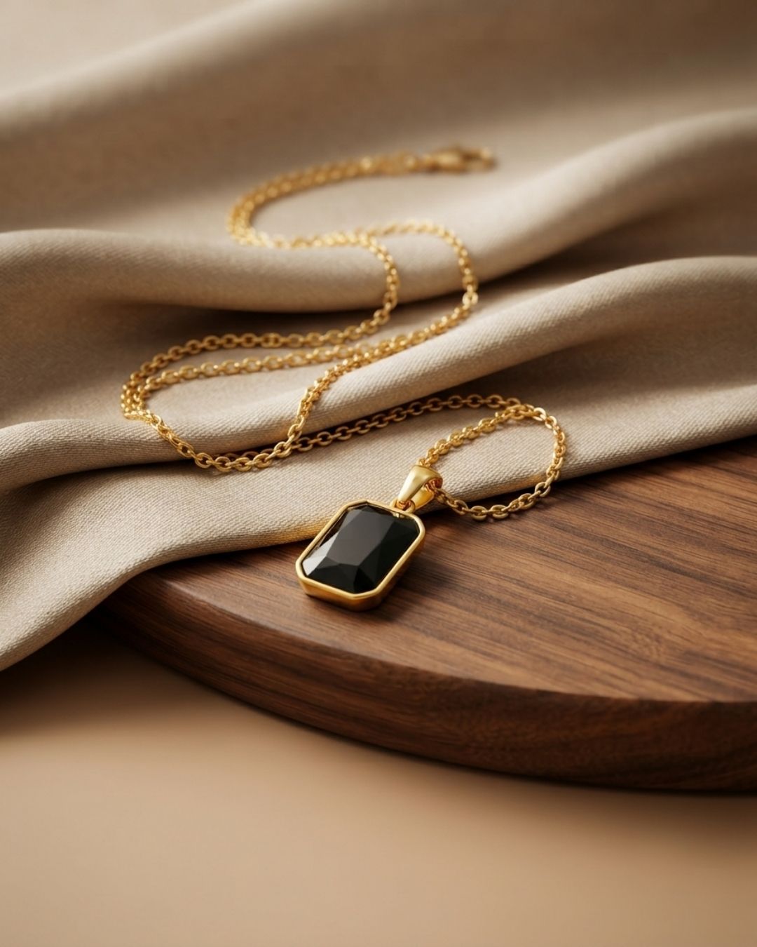 Black Rectangular Stone Pendant Necklace