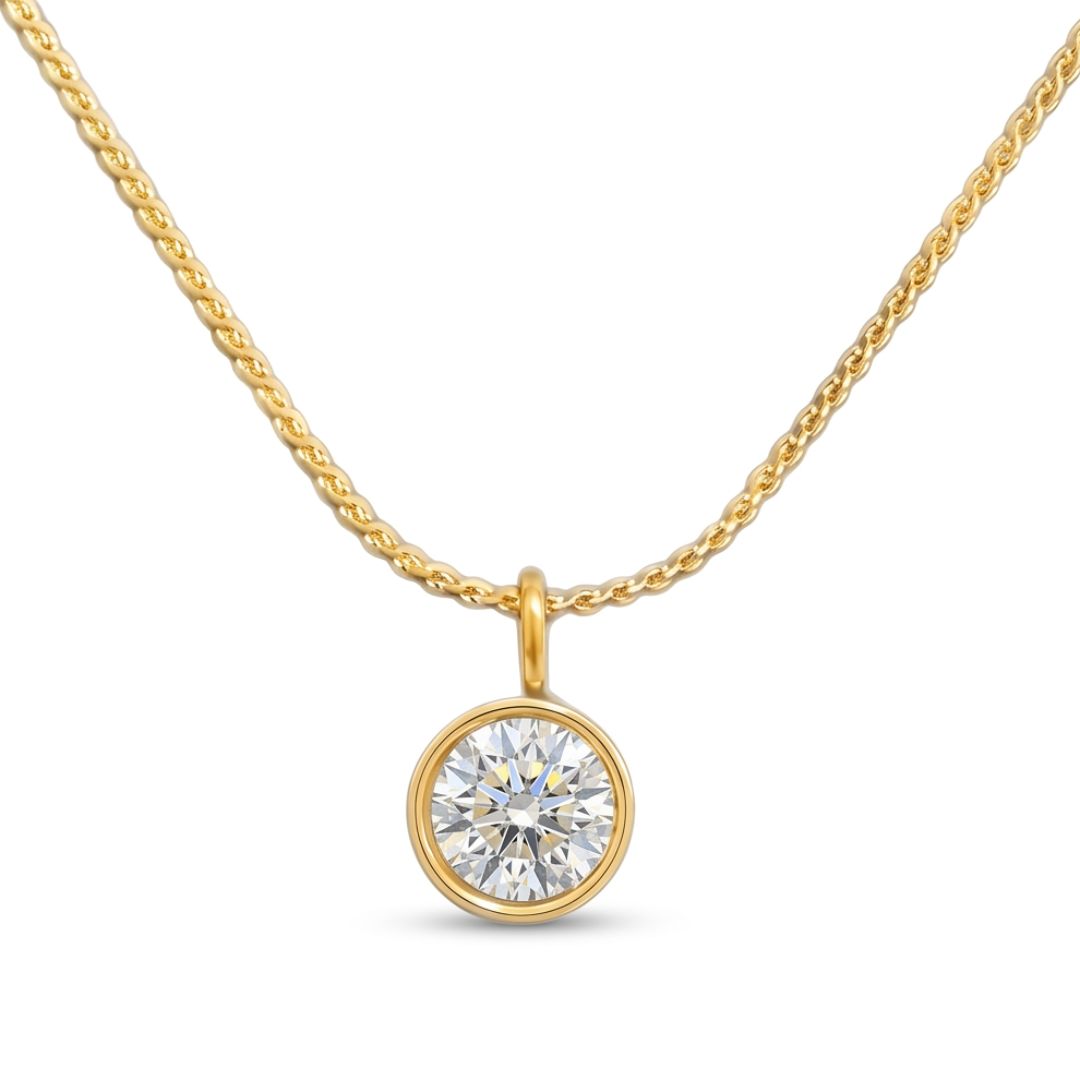 Diamond-Look Pendant Necklace in Gold-Plated Chain