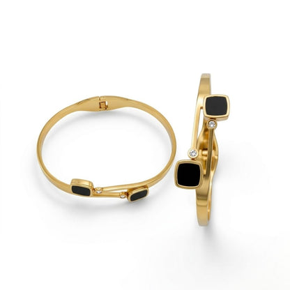 Square Black Stone Accent Bracelet with Dual-Bar Gold Frame
