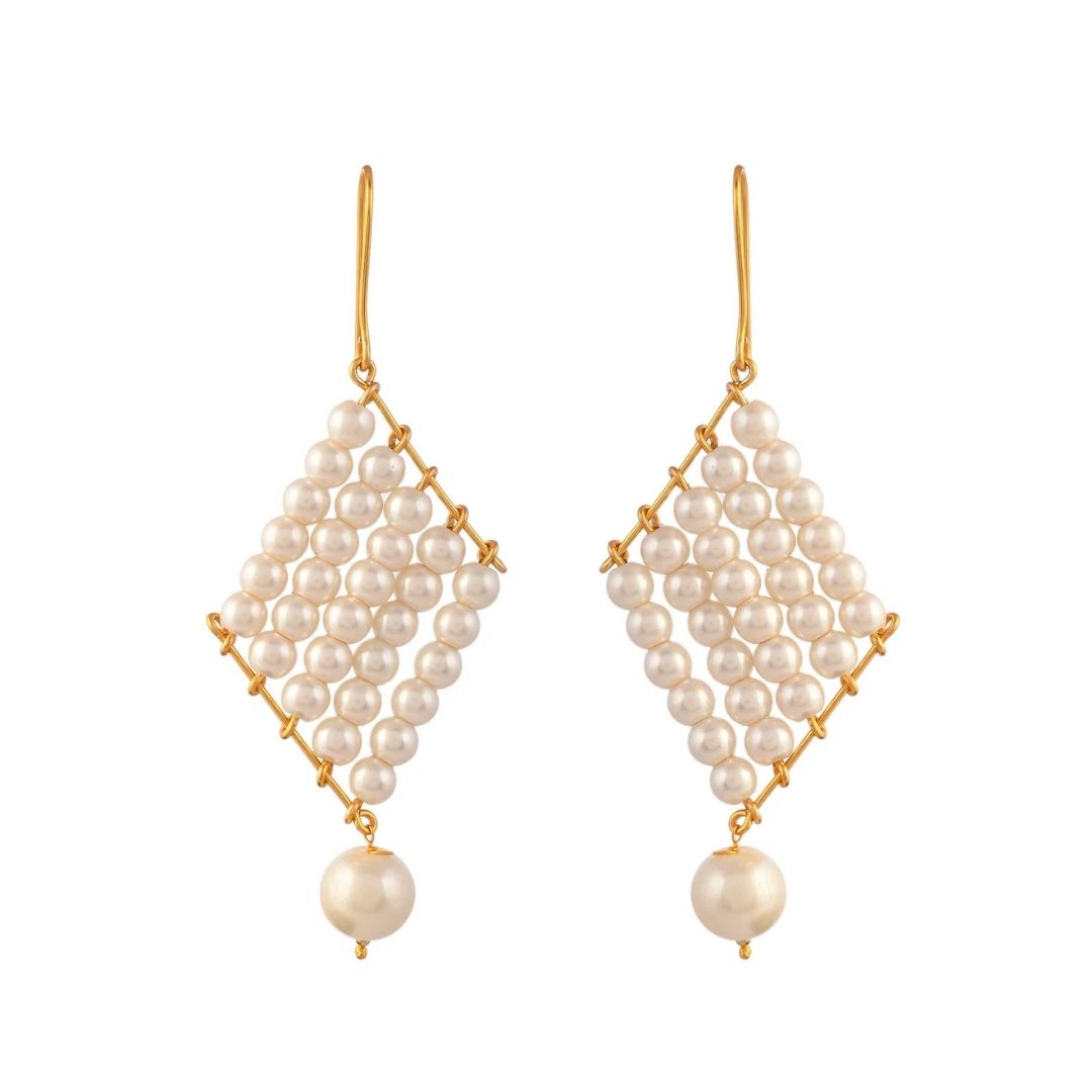 Royal Pearl Dangle Earrings/Gold Tone Pearl Dangle Western Earrings