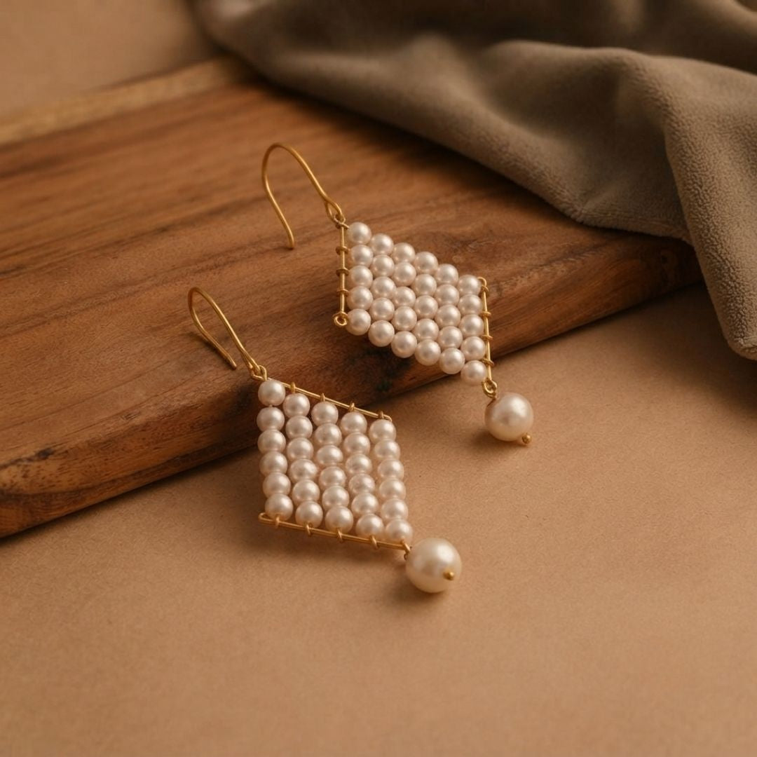 Royal Pearl Dangle Earrings/Gold Tone Pearl Dangle Western Earrings