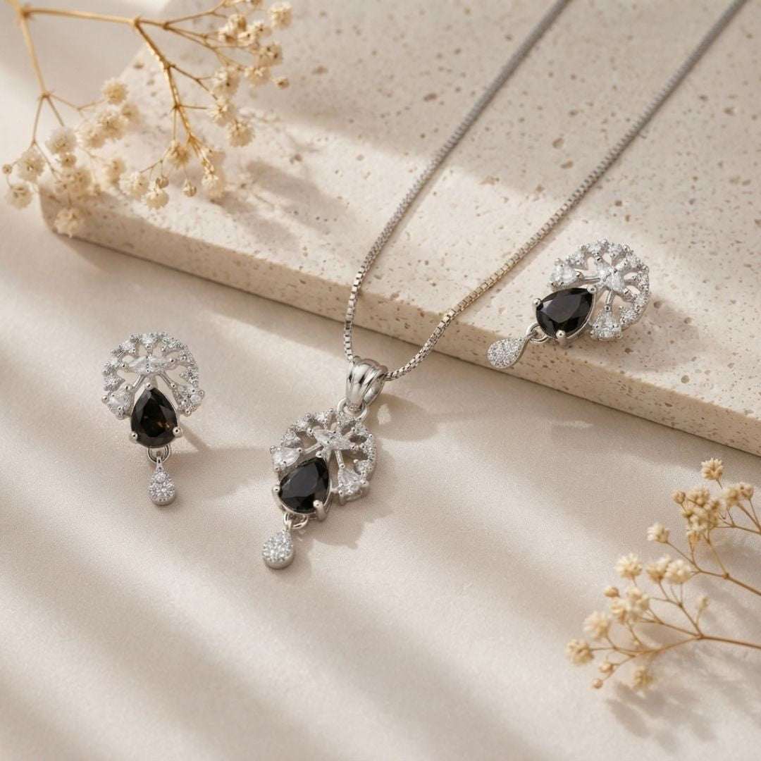 Midnight Bloom Silver AD Pendant Set
