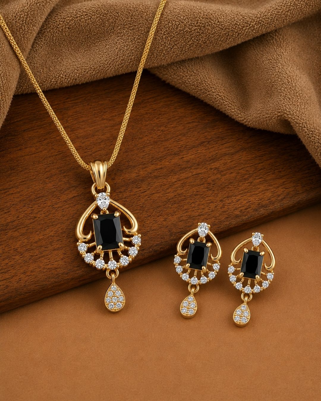 Midnight Majesty Gold Finish Office Wear Pendant Set