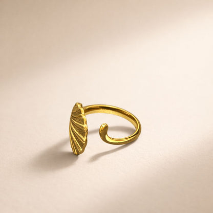 Ginkgo Fan Ring for Women in Gold-Plated Finish