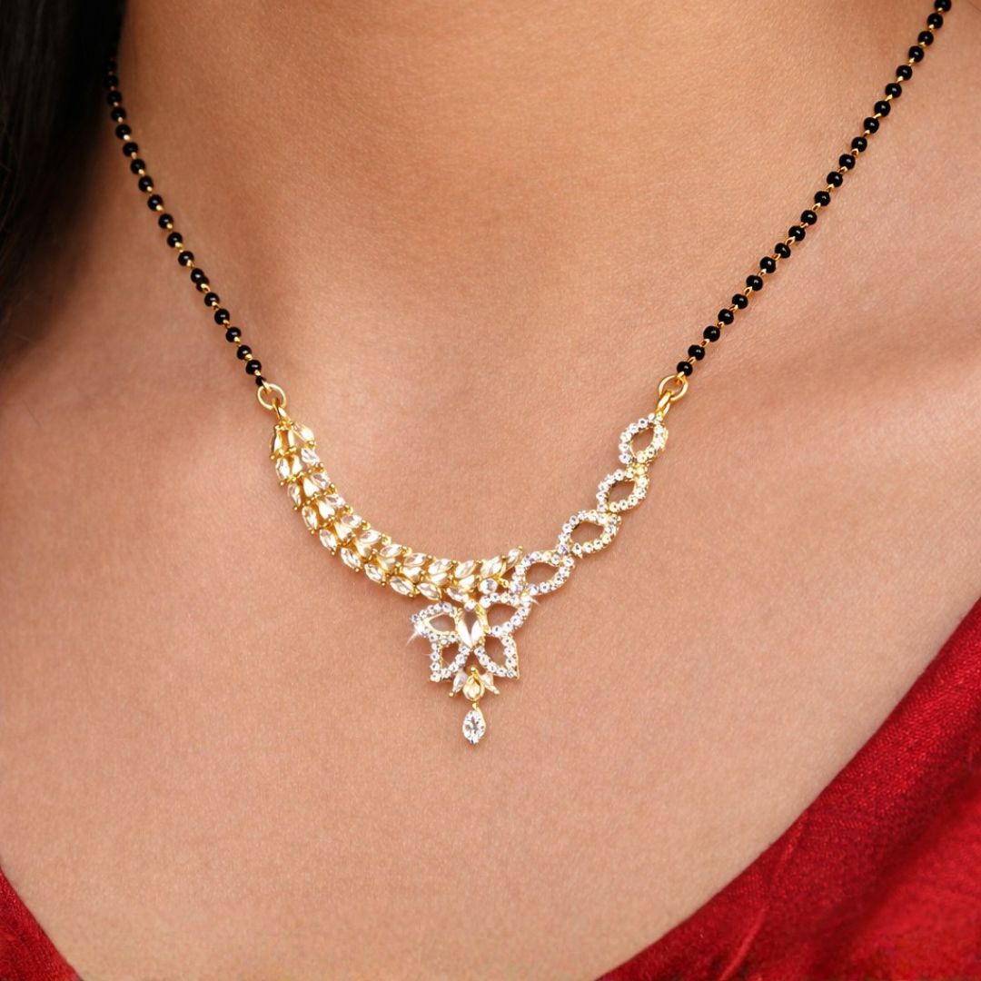AD Mangalsutra with Interlocking Loop Pendant and Drop Accent