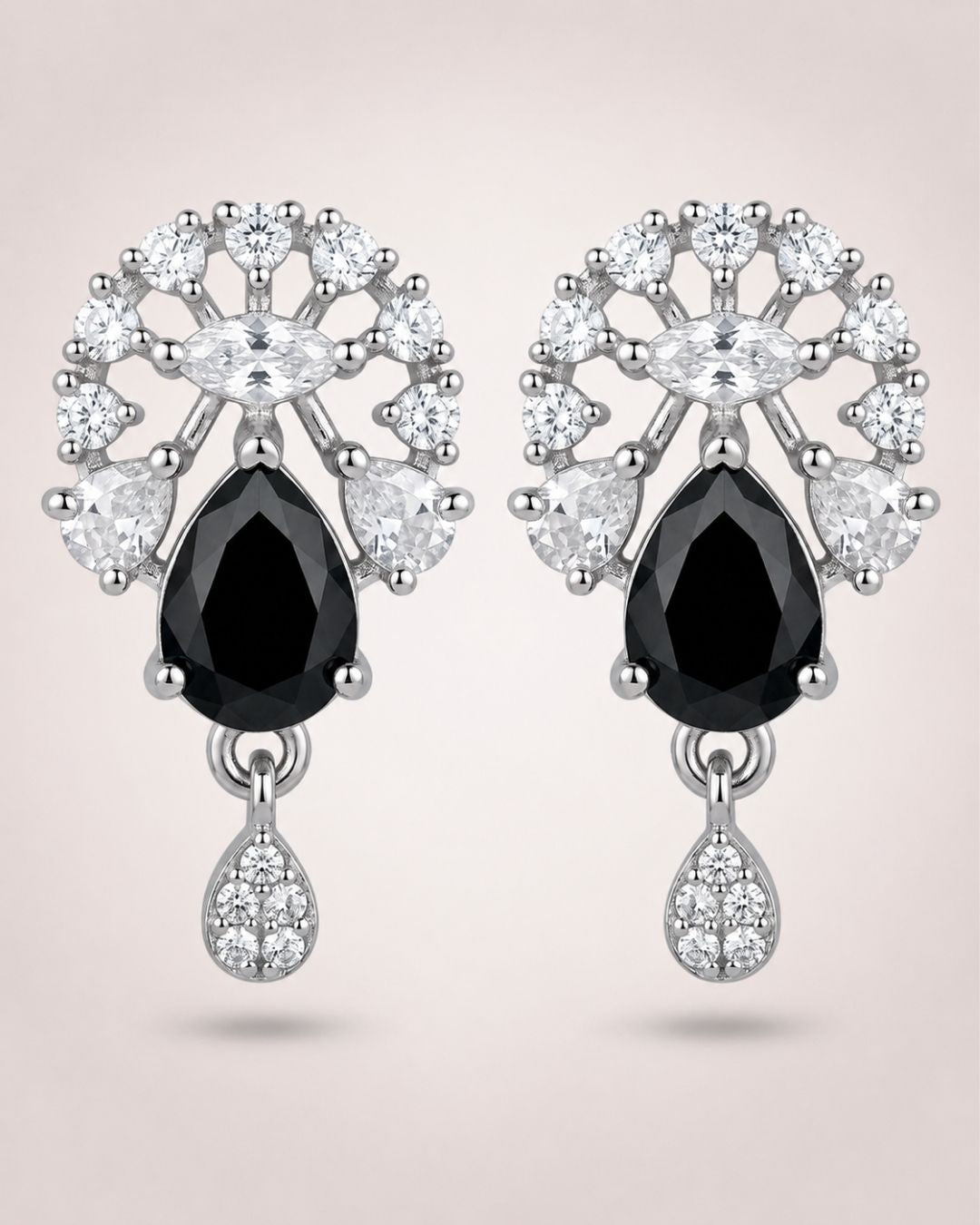 Midnight Bloom Silver AD Pendant Set