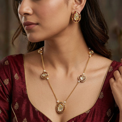 Traditional Gold Kundan Meenakari Jewellery Set