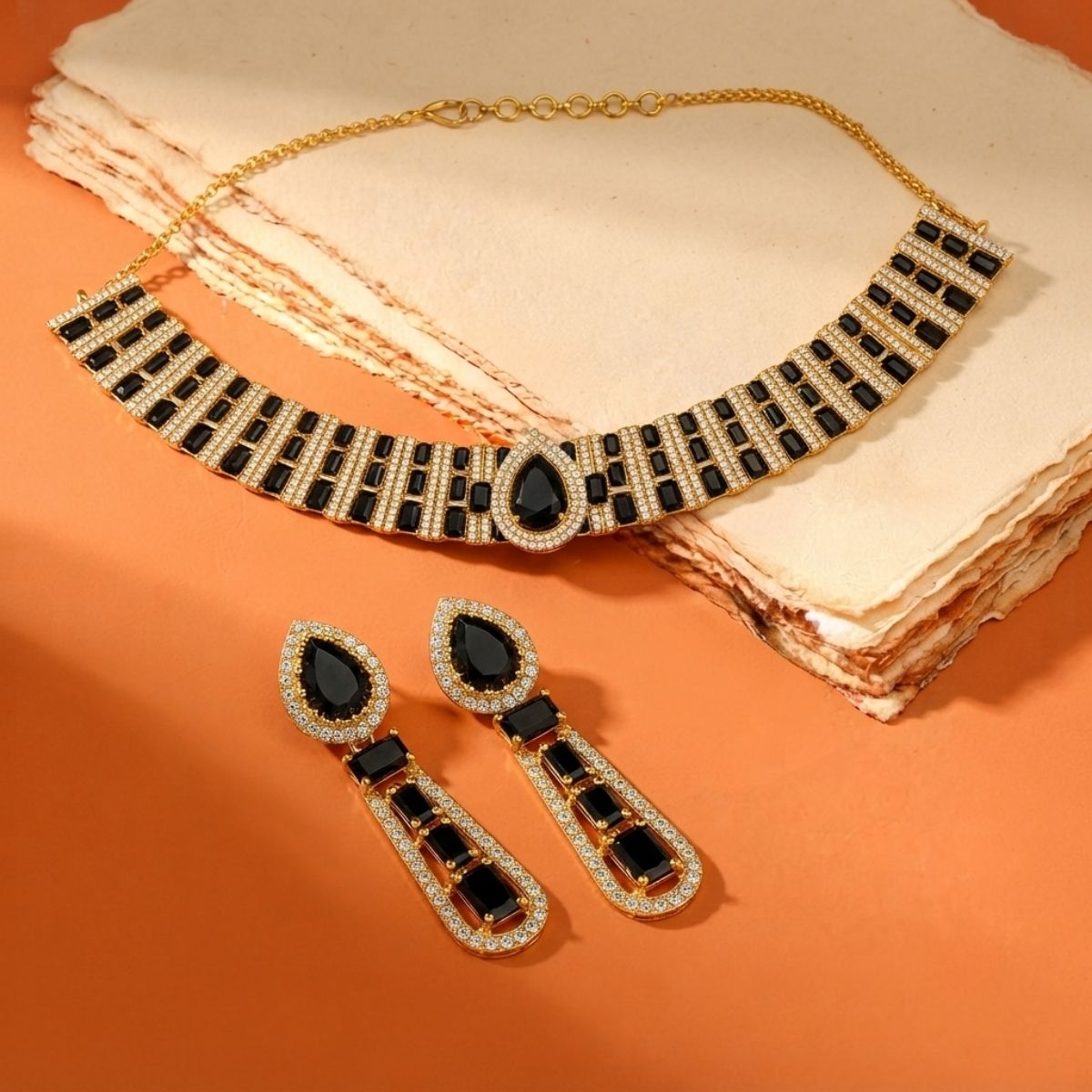 Black Monalisa Stone Necklace for Women