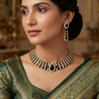 Black Monalisa Stone Necklace for Women
