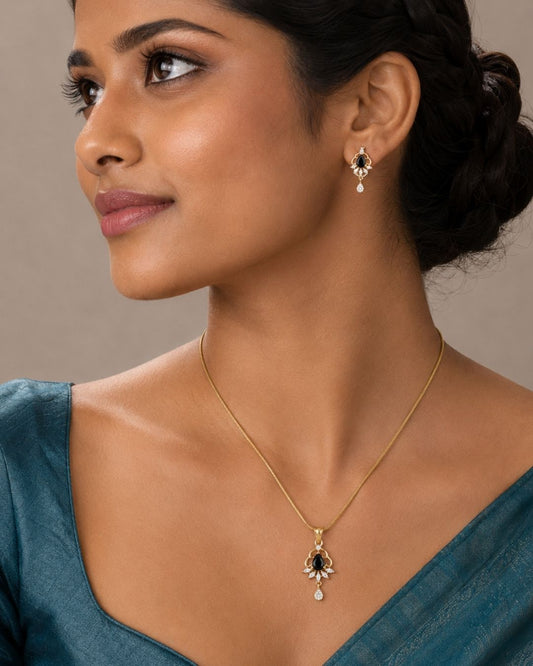 Midnight Glow Gold Finish AD Pendant Set