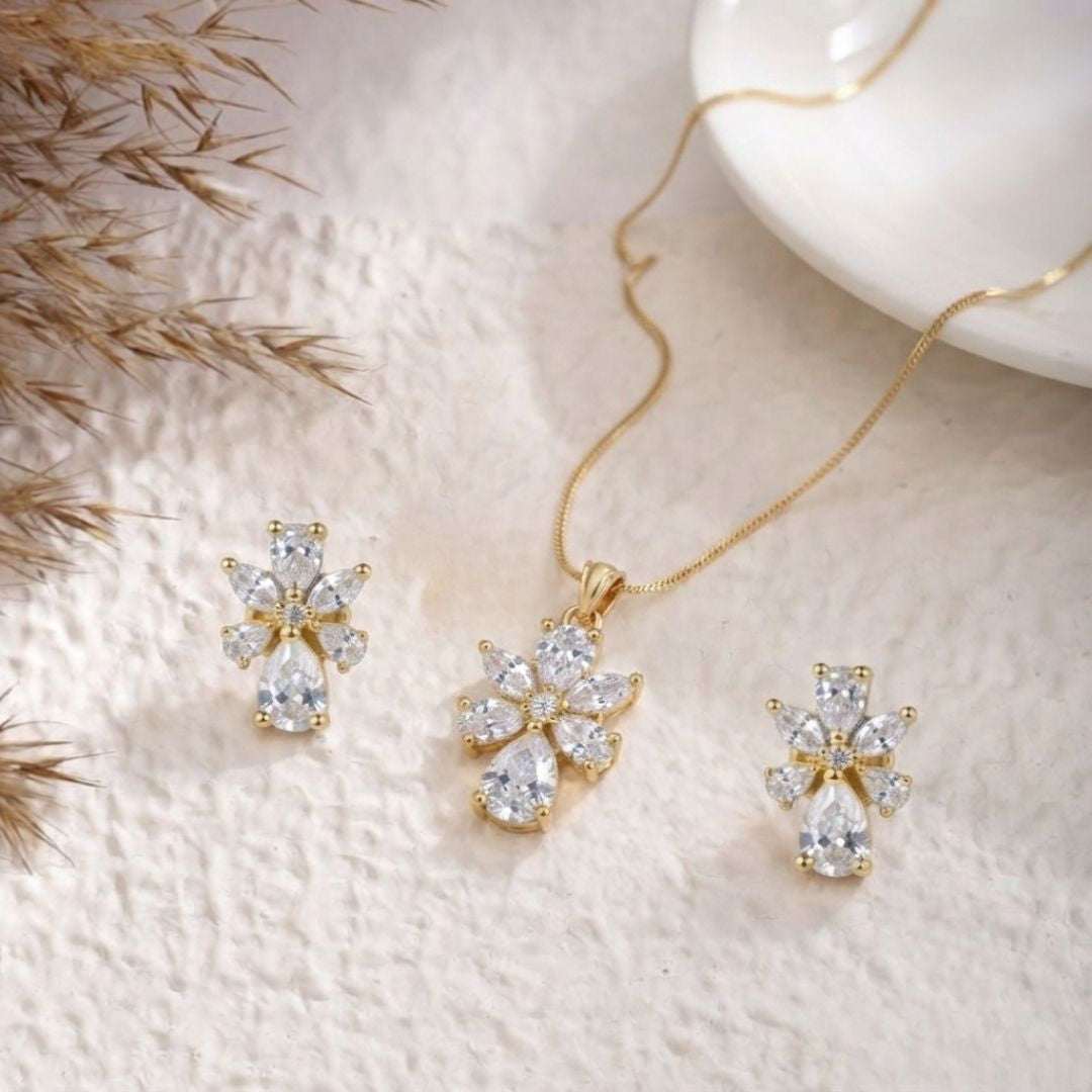 Crystal Bloom Gold Finish AD Pendant Set