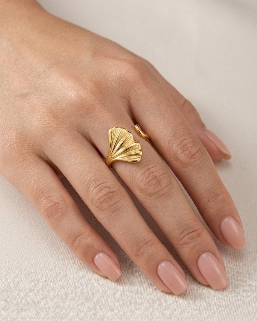 Sculpted Ginkgo Leaf Open Statement Ring for Women