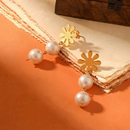 Gold plated Daisy Pearl Earrings